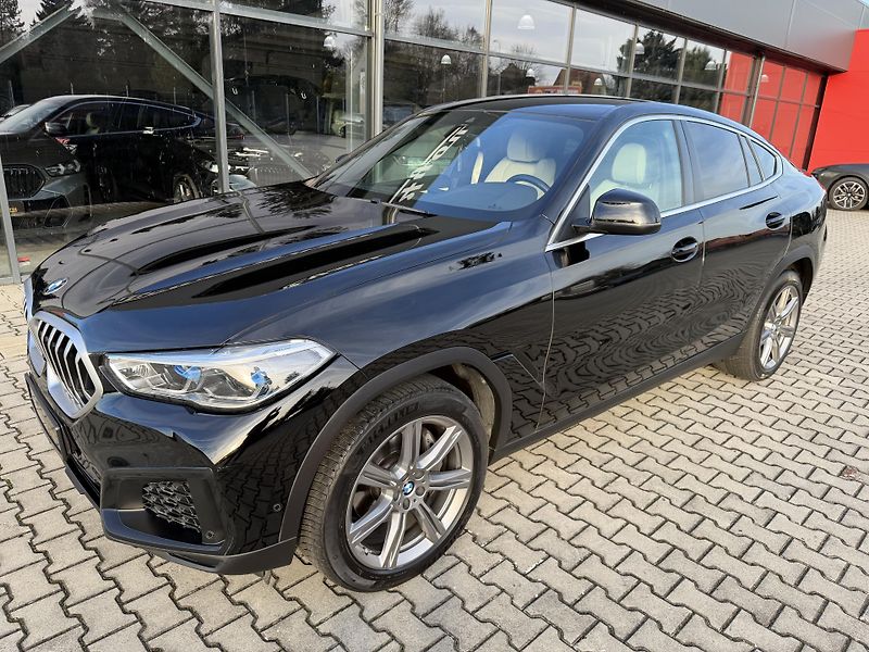 BMW X6 (2022) 30XD 210kW LASER TZ R20 CZ!!!! - fotka 16 z 45