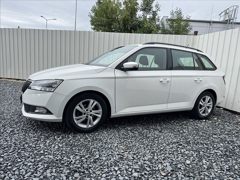Škoda Fabia 1,0 TSI DPH tažné 1.maj. ČR - fotka 3 z 50