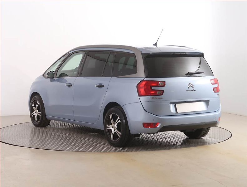 Citroën C4 Picasso (2016) 1.6 BlueHDi, 7 míst - fotka 4 z 18