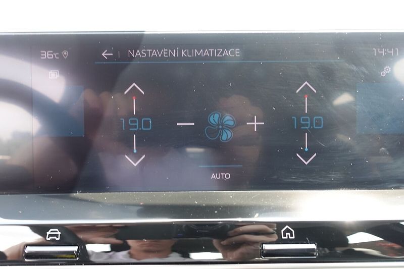 Citroën C4 1.2 Puretech 130 S&S MAN6 Feel - fotka 21 z 29