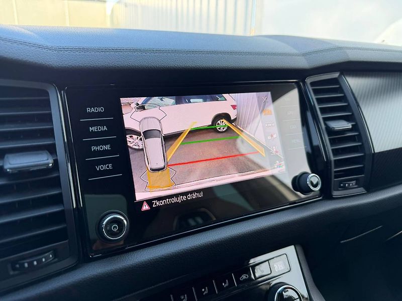 Škoda Kodiaq SportLine 2,0 TDI 110 kW 7° DS - fotka 21 z 35