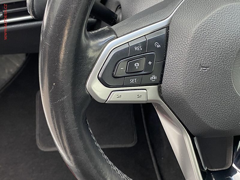 Volkswagen Golf (2020) 1.0TSi, ČR, Life, LED - fotka 13 z 18