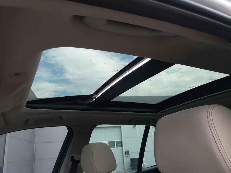 BMW X3 2.0D,4X4,XENONY,PANORAMA,NAVI! - fotka 11 z 28