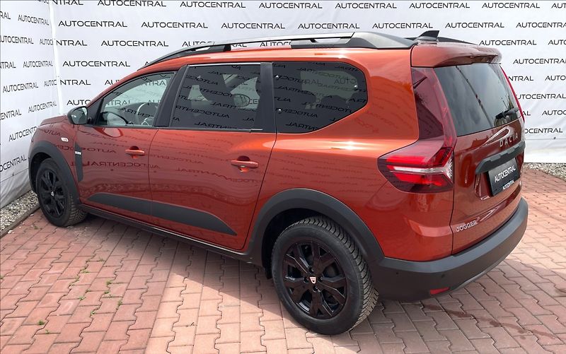 Dacia Jogger 1,0 1,0TCe,81kW,EXTREME LIMITE - fotka 6 z 27