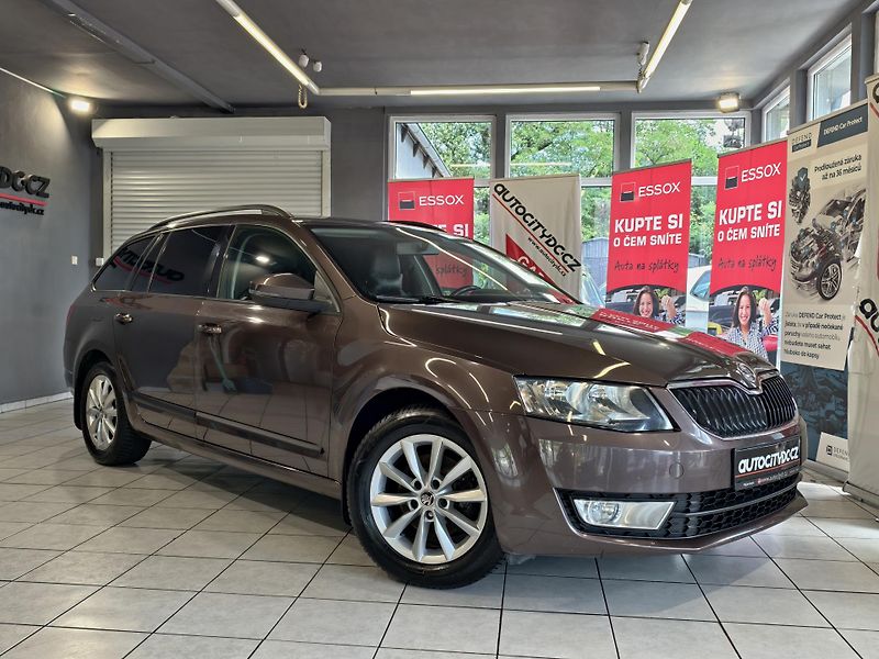 Škoda Octavia KOMBI 1.2 TSi 77kW VÝHŘEVY PDC - fotka 1 z 22