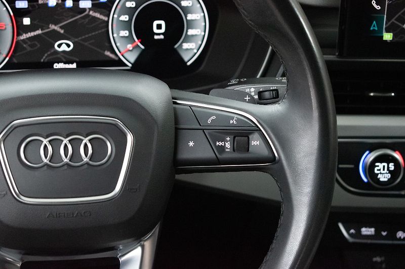Audi A4 2.0 TDI KAMERA*ACC*VIRTUAL*DPH - fotka 19 z 42