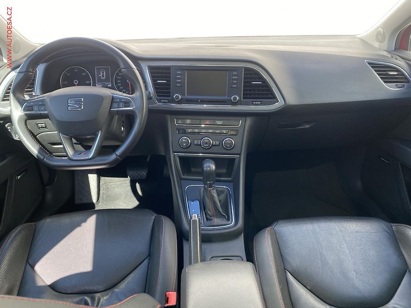 Seat Leon (2014) 2.0 TDi, FR, AT, panorama - fotka 8 z 16