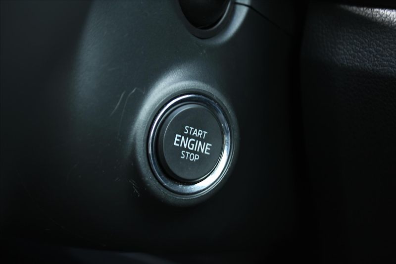 Škoda Fabia 1.0TSI STYLE 49.000KM 1.MAJ ČR - fotka 15 z 22