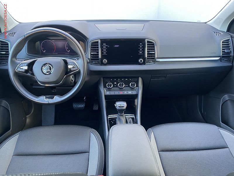 Škoda Karoq (2022) 1.5 TSi, Ambition, DSG, LED - fotka 8 z 20