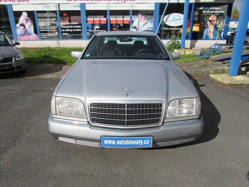 Mercedes-Benz 140 3,2 W140 300 SE 170kW Mamut - fotka 2 z 26