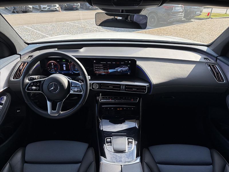 Mercedes-Benz EQC 400 4Matic - fotka 24 z 34