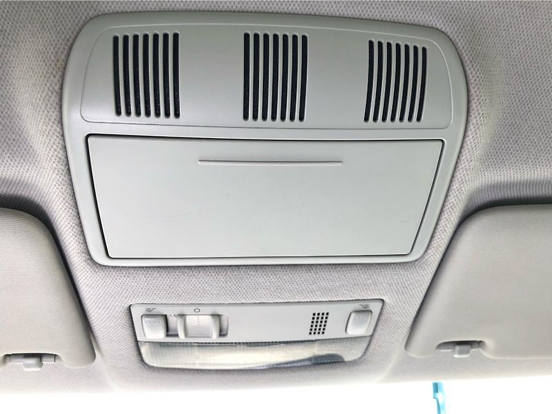 Škoda Fabia COMBI 1.2 TSi AMBITION - fotka 22 z 26