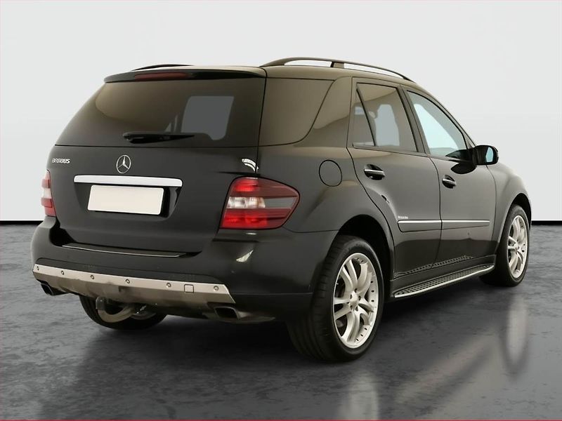 Mercedes-Benz Třídy M (2008) ML 320 CDI , Automat - fotka 5 z 15