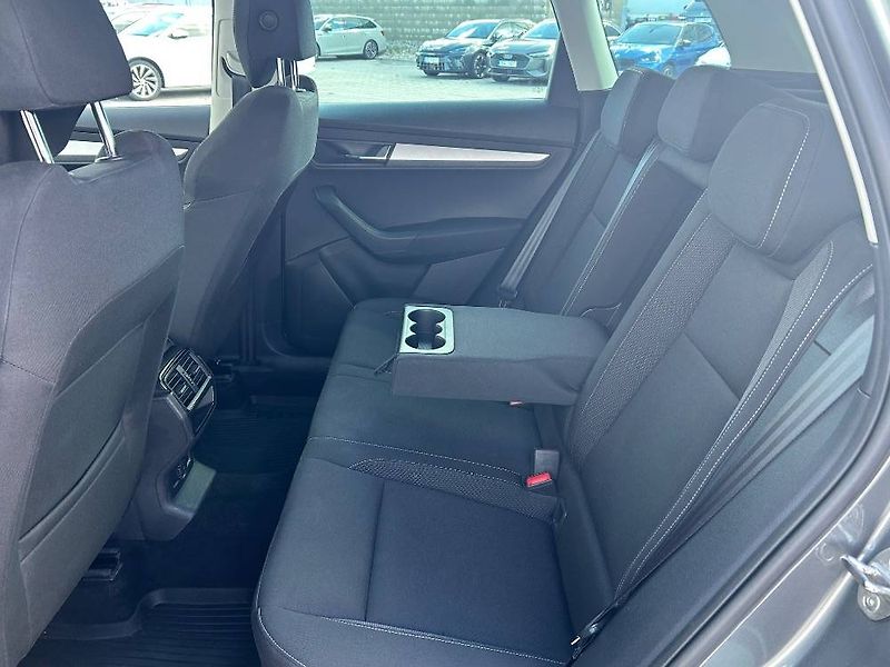 Škoda Karoq Fresh 7DSG 1,5TSI - fotka 8 z 24