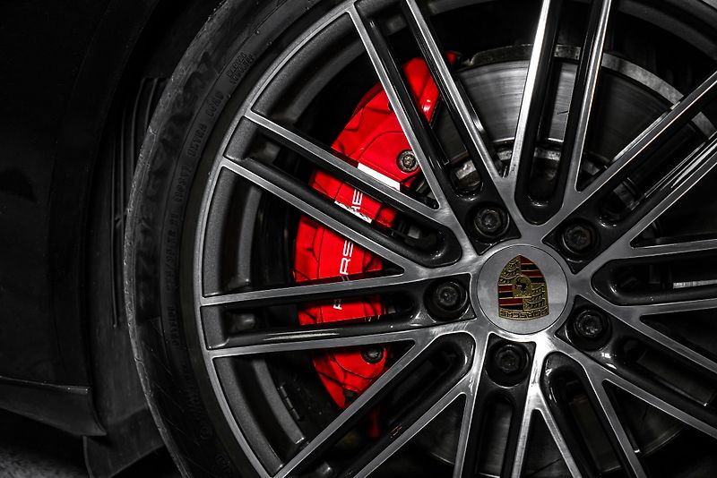 Porsche Panamera GTS PDLS+/BOSE/HUD/PASM/PANO/ - fotka 10 z 27