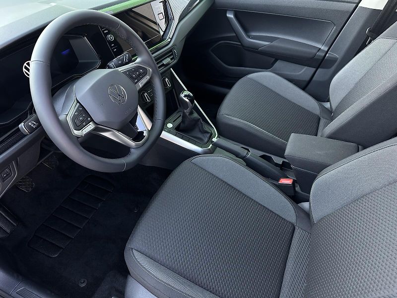 Volkswagen Taigo 1.0TSi 95PS App-Connect VÝHŘEV - fotka 10 z 37
