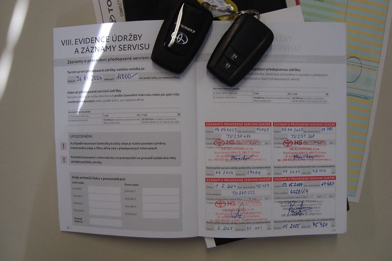 Toyota Corolla (2023) 1.8i Hybrid,ČR,1,Maj. - fotka 74 z 78