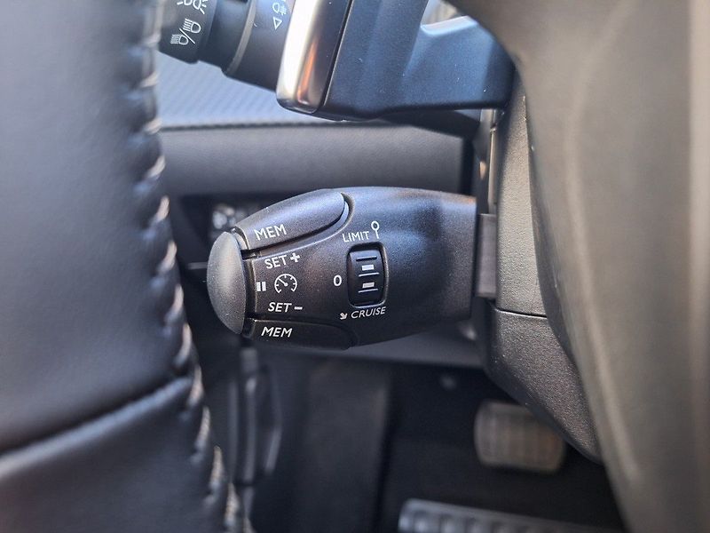 Peugeot 208 (2026) ALLURE Hybrid 110 e-DCS6 - fotka 22 z 23