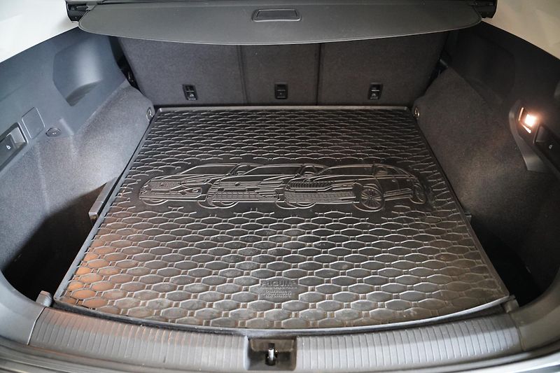 Volkswagen Tiguan Allspace - fotka 28 z 30