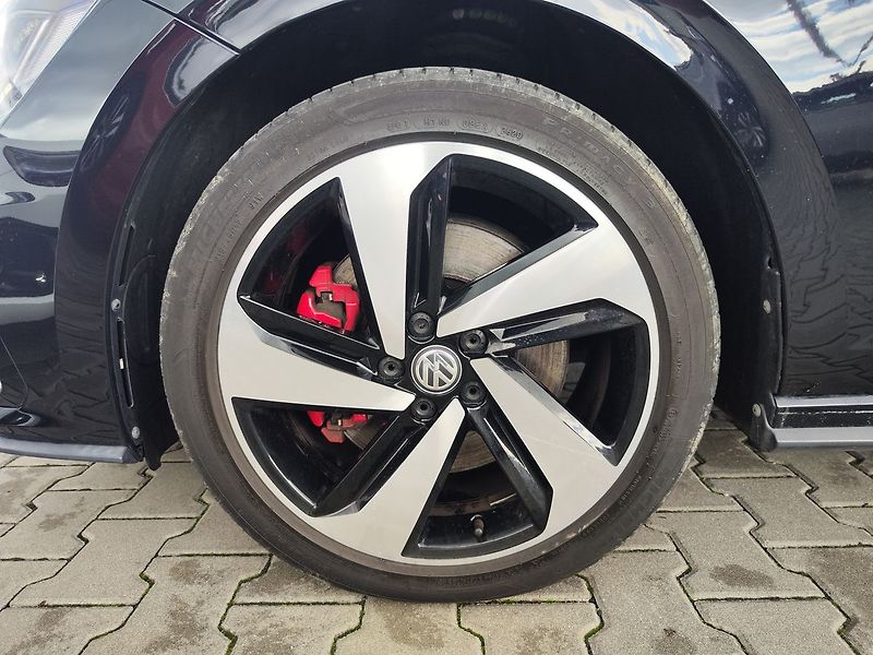 Volkswagen Polo 2.0 TSI/147kW GTI DSG - fotka 29 z 29