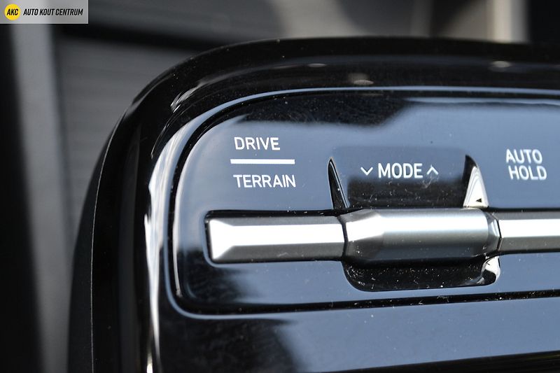 Hyundai Tucson 1,6 T-GDI PHEV 4WD AT PREMIUM - fotka 34 z 69