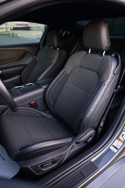 Ford Mustang (2024) GT 5.0 V8 DPH - fotka 19 z 22