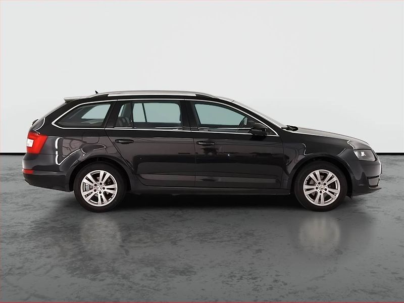 Škoda Octavia (2015) Style 1.6 TDI, Serv.kniha - fotka 6 z 22
