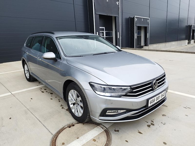 Volkswagen Passat 2.0TDI, volat-608 081 843 - fotka 1 z 19
