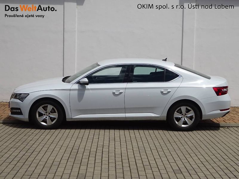 Škoda Superb (2022) 2,0TDi /110kW DSG Ambition - fotka 3 z 26