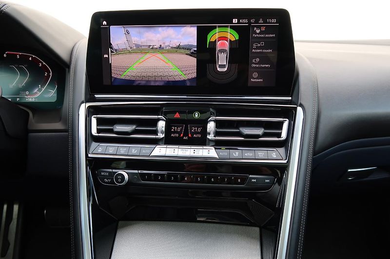 BMW Řada 8 840d xDrive Gran Coupé - fotka 7 z 16