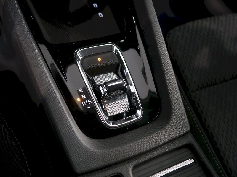 Škoda Octavia (2023) iV STYLE 1.4TSI 110KW DSG NAVI - fotka 30 z 41
