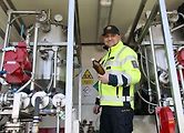 Nahlédli jsme do ojedinělého pomocníka Celní správy - pojízdné laboratoře.