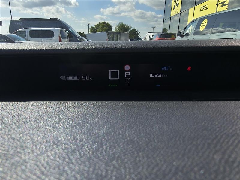 Citroën C3 0,0   ë MAX 113 K bat 44kWh - fotka 8 z 18