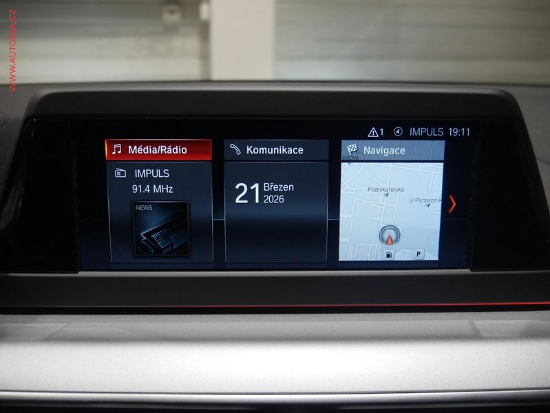 BMW Řada 5 (2017) 2.0d 520xd, AT, LED, panor - fotka 15 z 24