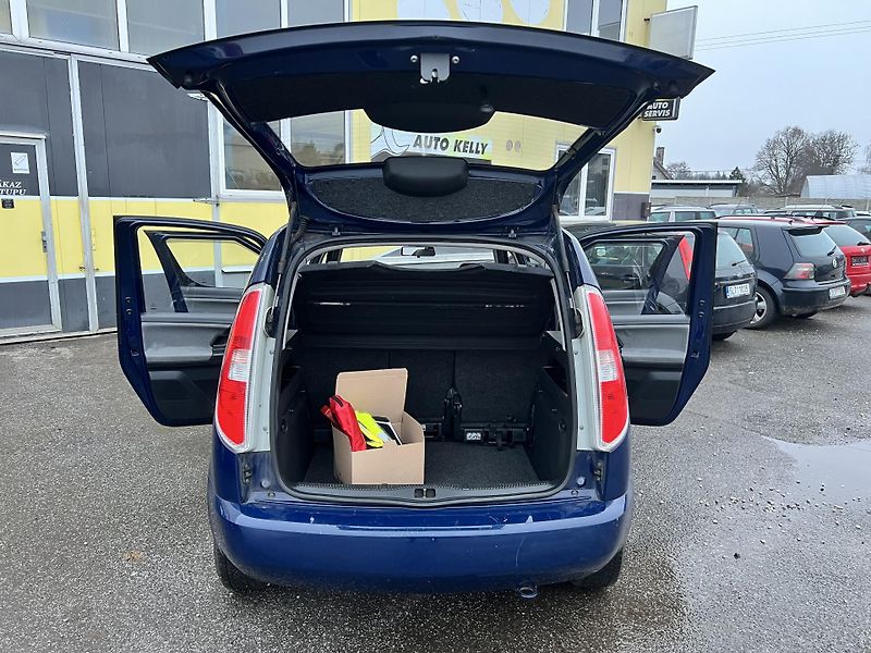 Škoda Roomster 1.6TDI 66KW,KLIMA,ESP,1MAJ - fotka 27 z 43