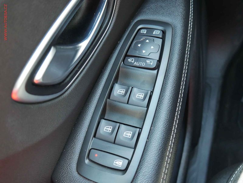 Renault Scénic (2019) 1.8 dCi, Business, AT, navi - fotka 12 z 15