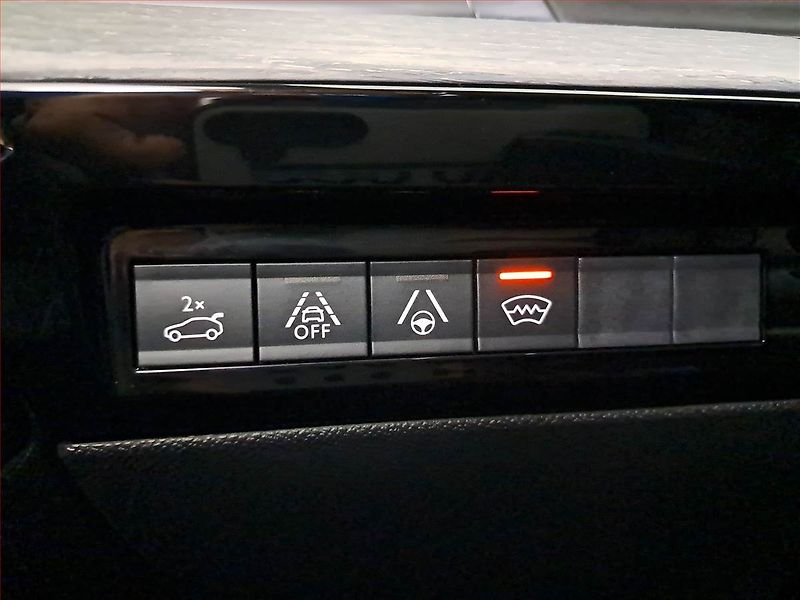 Peugeot 508 (2019) 1.6 PureTech, Automat, Kůže - fotka 25 z 25