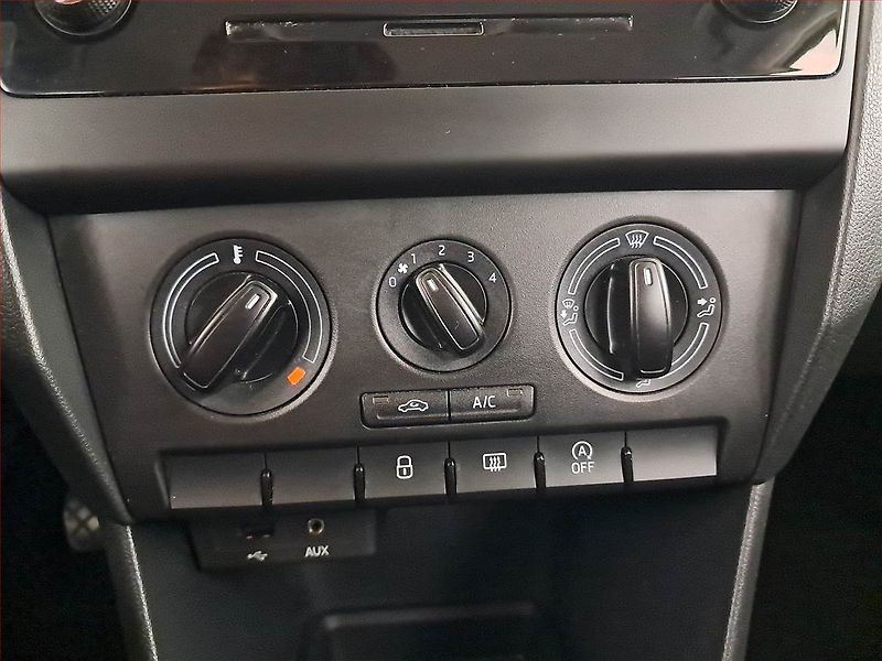 Škoda Rapid (2016) 1.2 TSI - fotka 16 z 18
