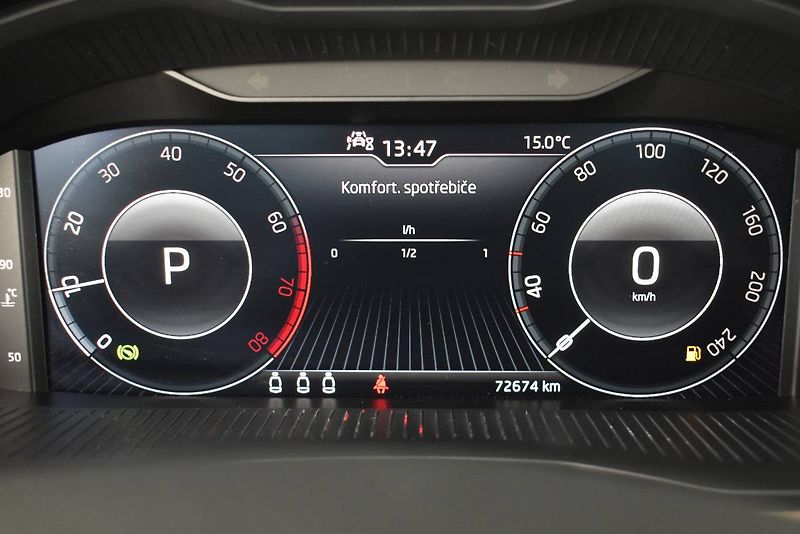 Škoda Scala (2020) 1.5TSI 110kW DSG, LED - fotka 13 z 24