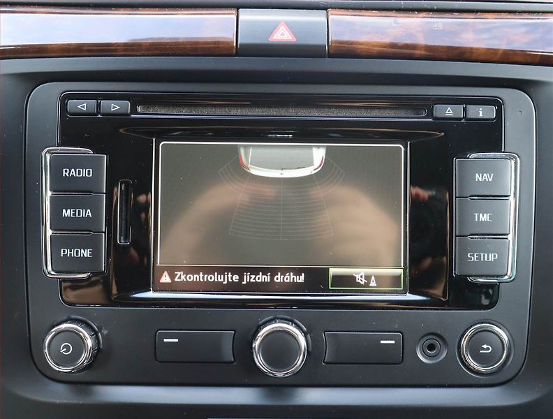 Škoda Superb (2013) 2.0 TDI, Automat, Navi, Xenony - fotka 19 z 20