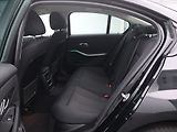 BMW Řada 3 2,0 318i 115kW Aut Virtual LED - náhled 14