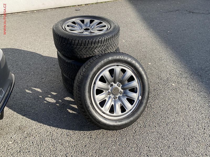 Audi A3 (2016) 1.6TDi, ČR, S-line, bixen - fotka 19 z 19