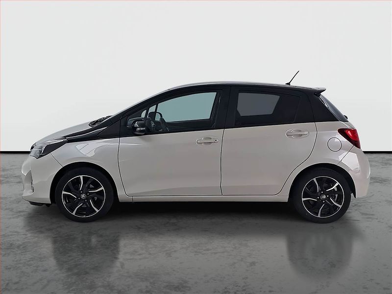 Toyota Yaris (2017) 1.33 Dual VVT-i, ČR,1.maj - fotka 3 z 17