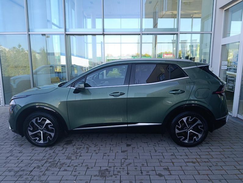 Kia Sportage (2022) 1.6 T-GDi 110Kw Top 4x4 ČR 1. - fotka 3 z 17