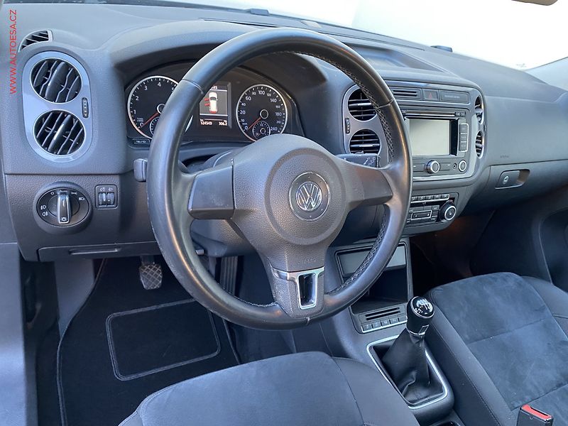 Volkswagen Tiguan (2012) 1.4TSi, ČR, AC, bixen, park - fotka 12 z 18