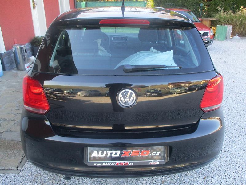 Volkswagen Polo 1.4i KLIMA +SADA KOL - fotka 4 z 30