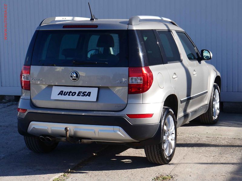 Škoda Yeti (2016) 2.0TDi 4x4, navi, xenon, kůže - fotka 6 z 19
