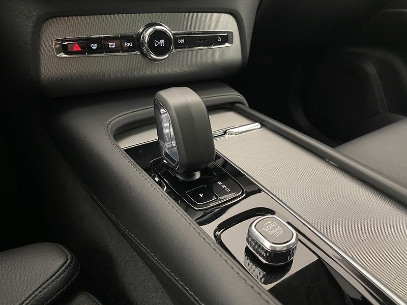 Volvo XC90 B5 AWD BRIGHT PLUS AUT 7míst - fotka 26 z 62