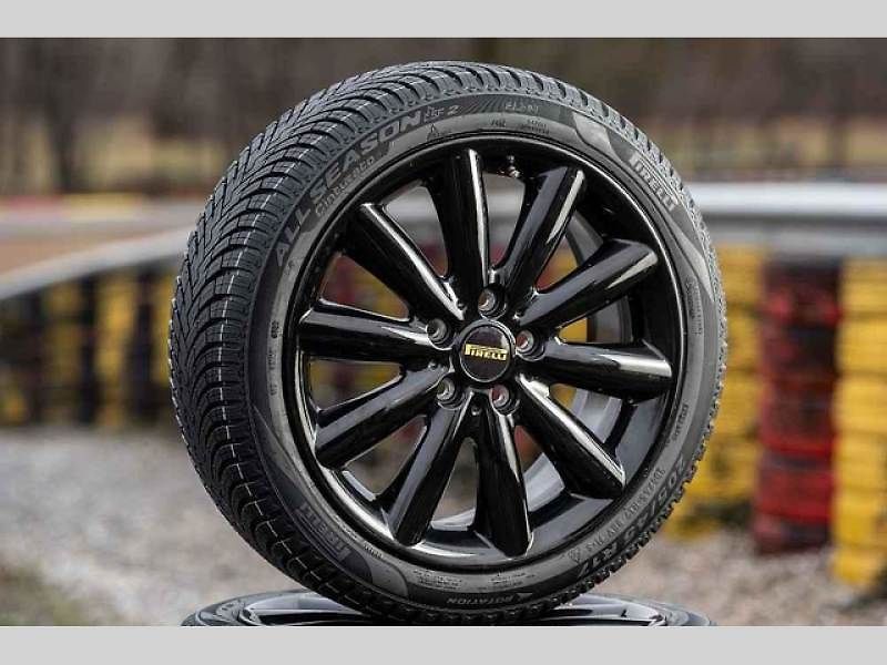 Třetí evoluce celoroční pneumatiky Goodyear Vector 4Seasons vyhrála test ADAC