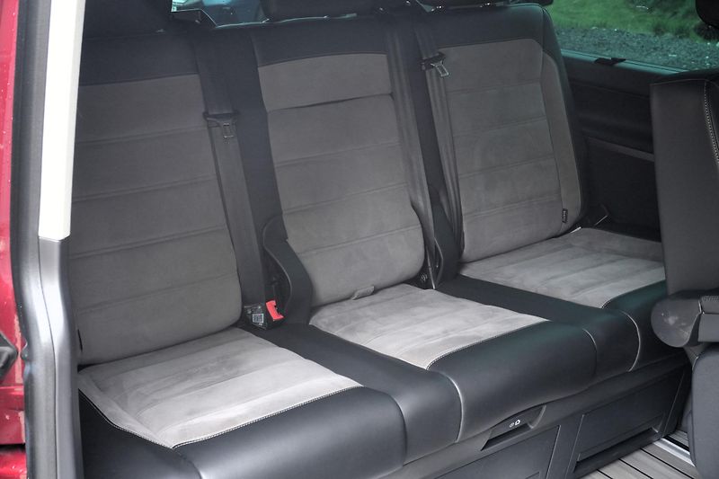 Volkswagen Multivan 2.0TDI 4M,Highline,Webasto,TZ - fotka 35 z 37